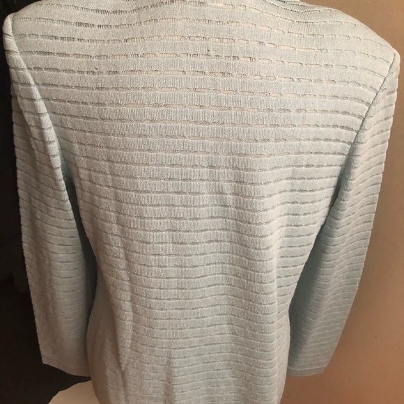 St.John vintage top - Picture 2 of 8